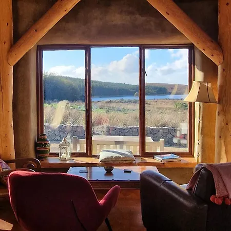 Luxusní stan Lough Mardal Eco Lodge